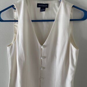 Vintage (2000's) Ann Taylor White Vest with buttons